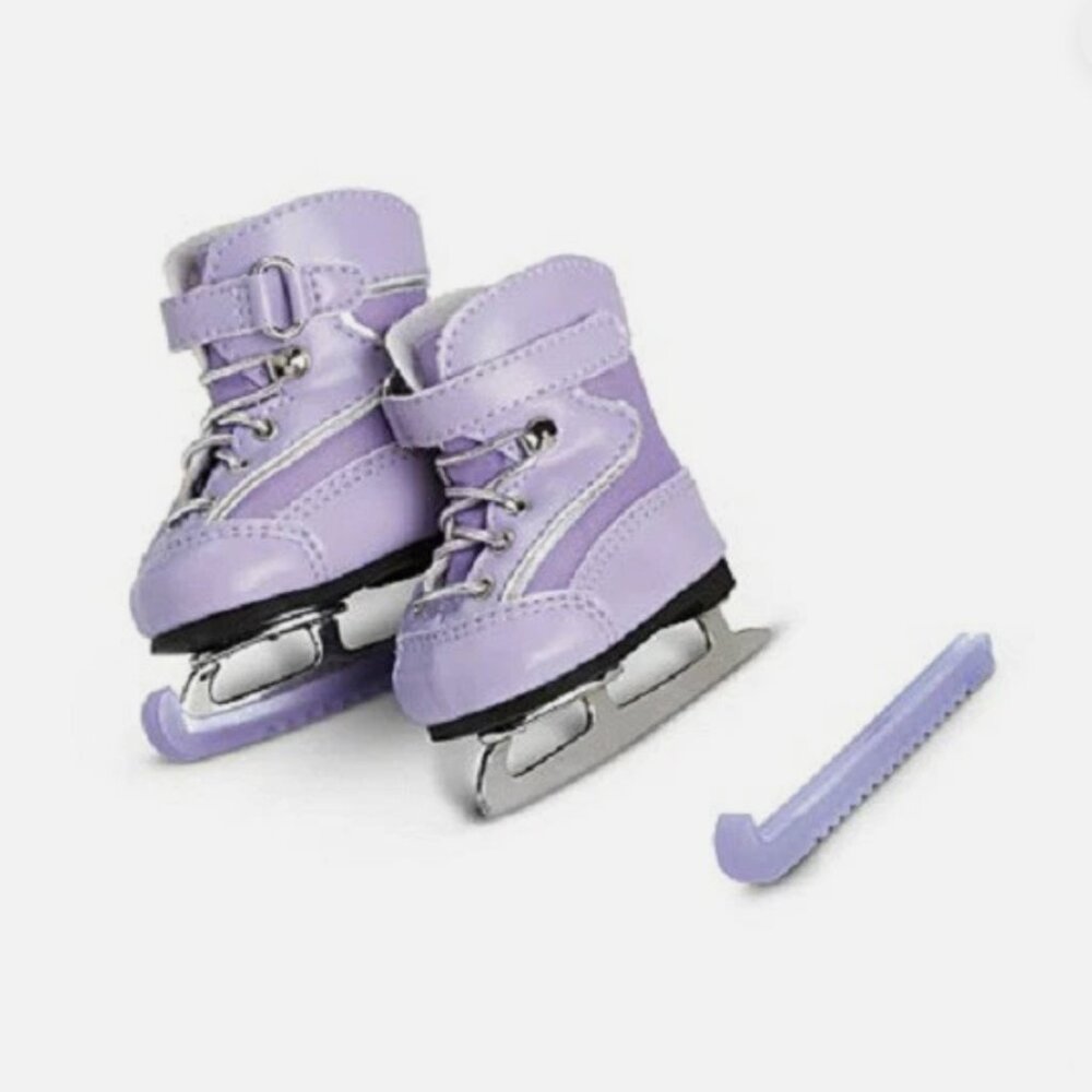 American Girl GOTY Mia's Purple Ice Skates *retired* - NIB *pristine rare*